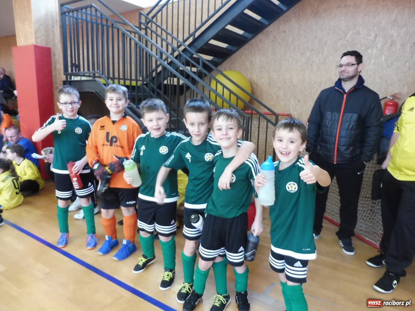 Zdjęcie w galerii na portalu naszraciborz.pl: LKS Tworków najlepszy na turnieju w Šilheřovicach wiadomości z regionu