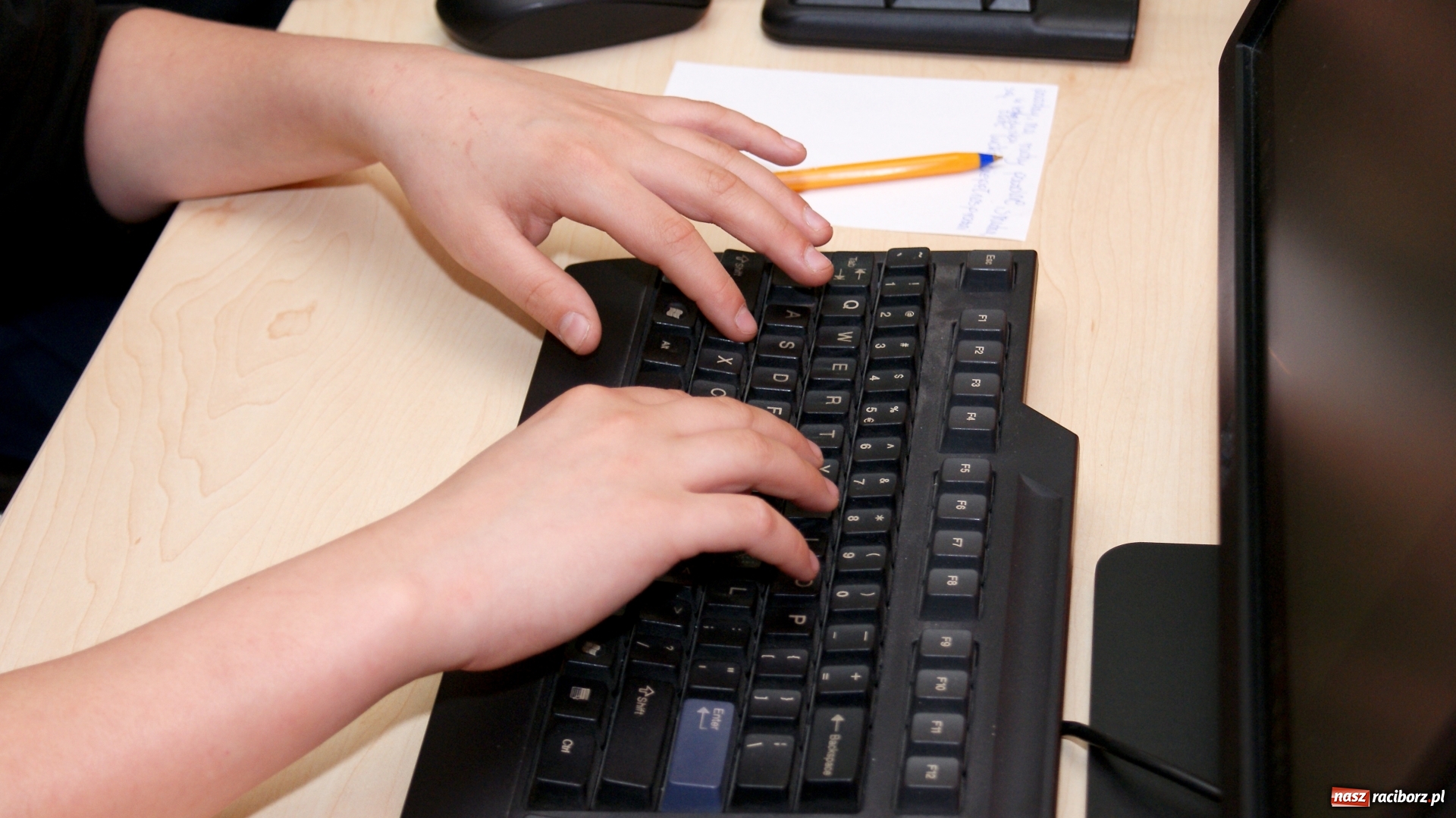 Zdjęcie w galerii na portalu naszraciborz.pl: Bezpieczny Internet z raciborską Biblioteką wiadomości z regionu