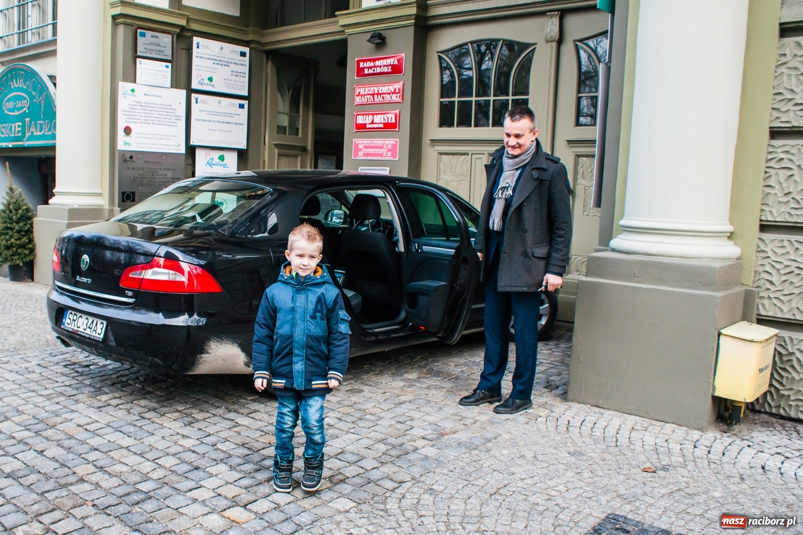 Zdjęcie w galerii na portalu naszraciborz.pl: Wiktor Huczek zasiadł w fotelu Prezydenta Raciborza wiadomości z regionu