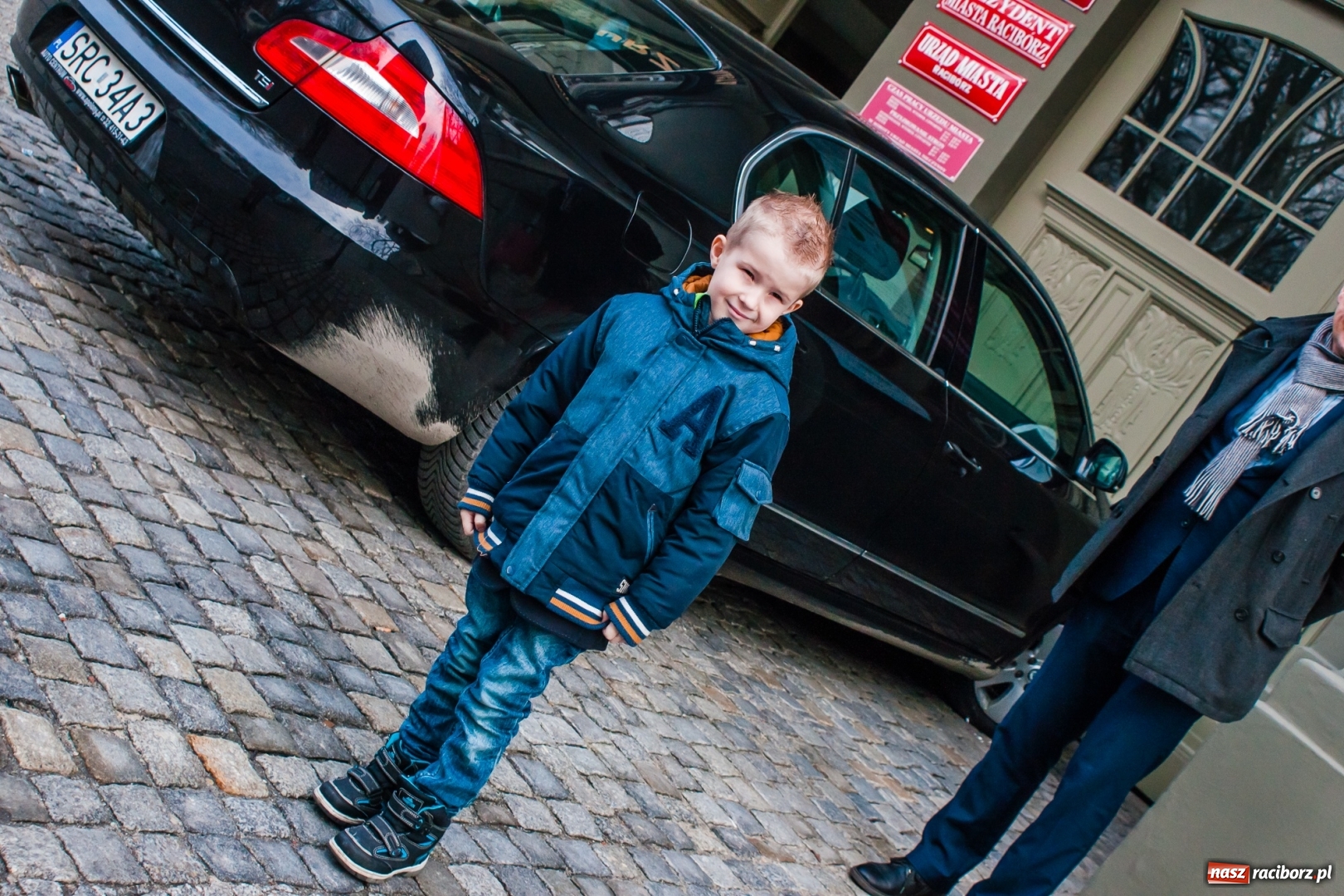 Zdjęcie w galerii na portalu naszraciborz.pl: Wiktor Huczek zasiadł w fotelu Prezydenta Raciborza wiadomości z regionu