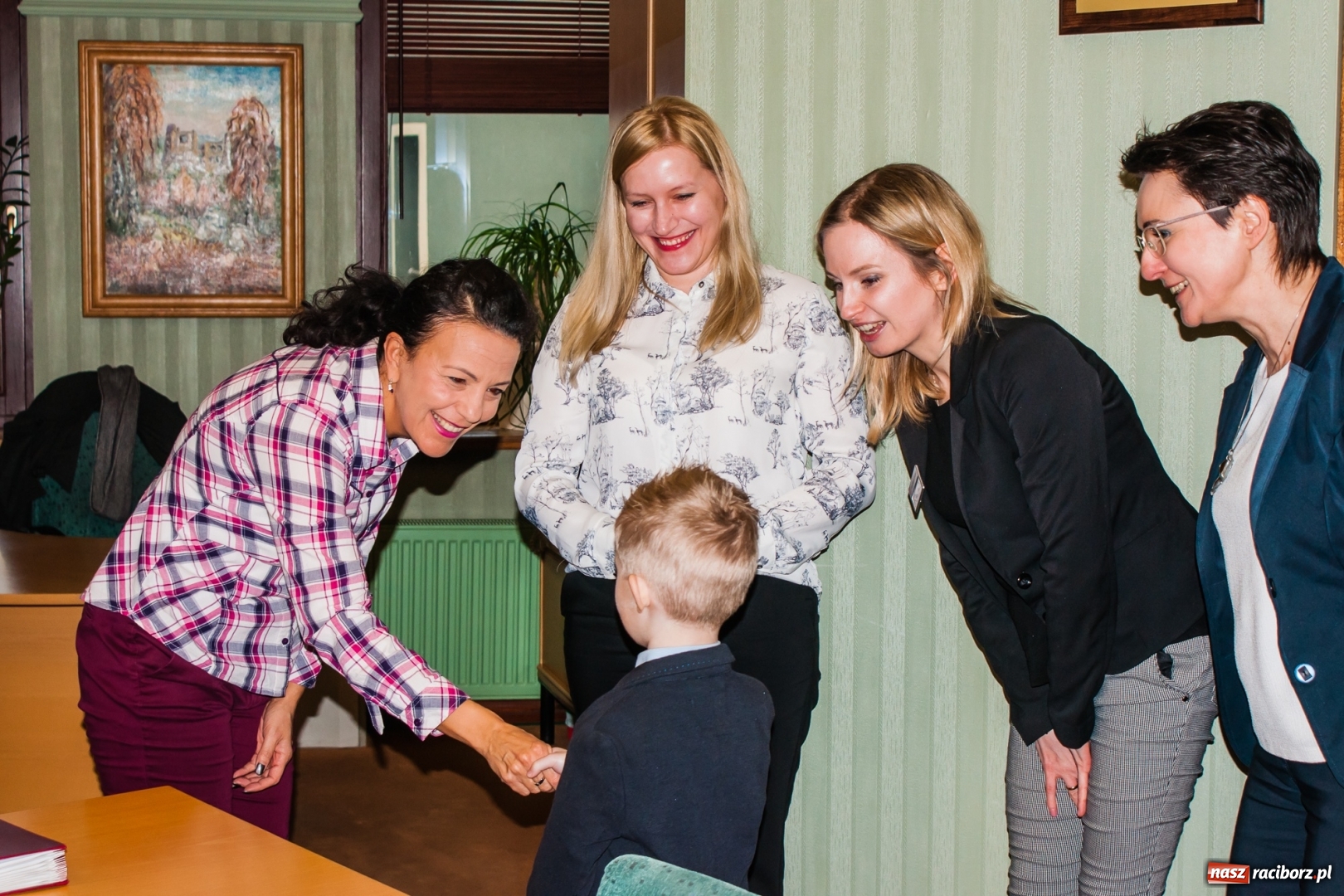 Zdjęcie w galerii na portalu naszraciborz.pl: Wiktor Huczek zasiadł w fotelu Prezydenta Raciborza wiadomości z regionu