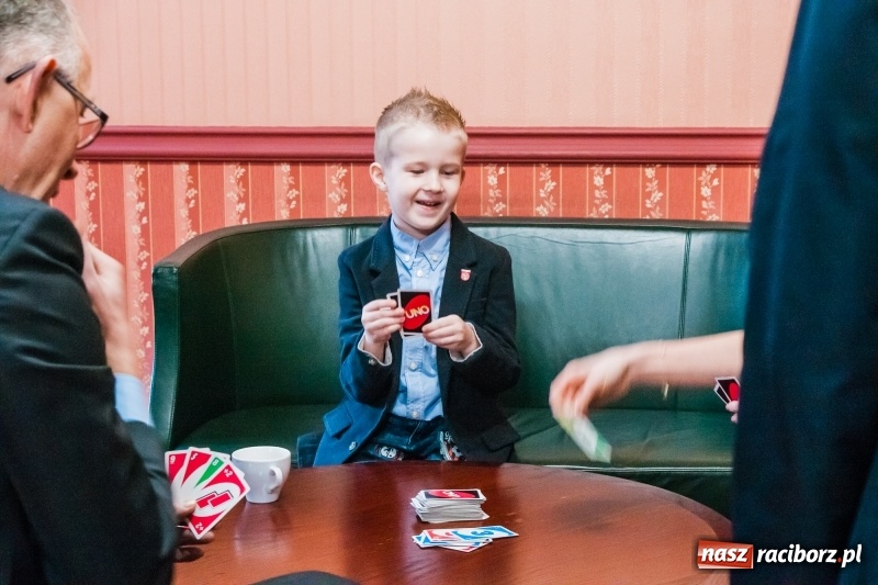 Zdjęcie w galerii na portalu naszraciborz.pl: Wiktor Huczek zasiadł w fotelu Prezydenta Raciborza wiadomości z regionu