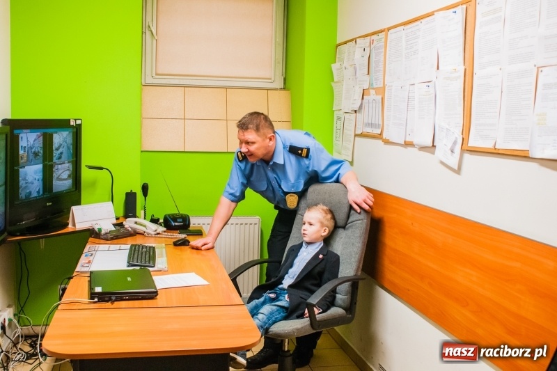 Zdjęcie w galerii na portalu naszraciborz.pl: Wiktor Huczek zasiadł w fotelu Prezydenta Raciborza wiadomości z regionu