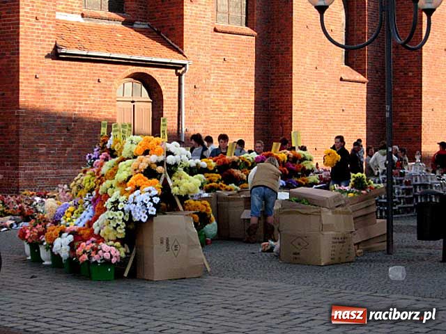 Zdjęcie w galerii na portalu naszraciborz.pl: Wreszcie parking przy Głubczyckiej wiadomości z regionu