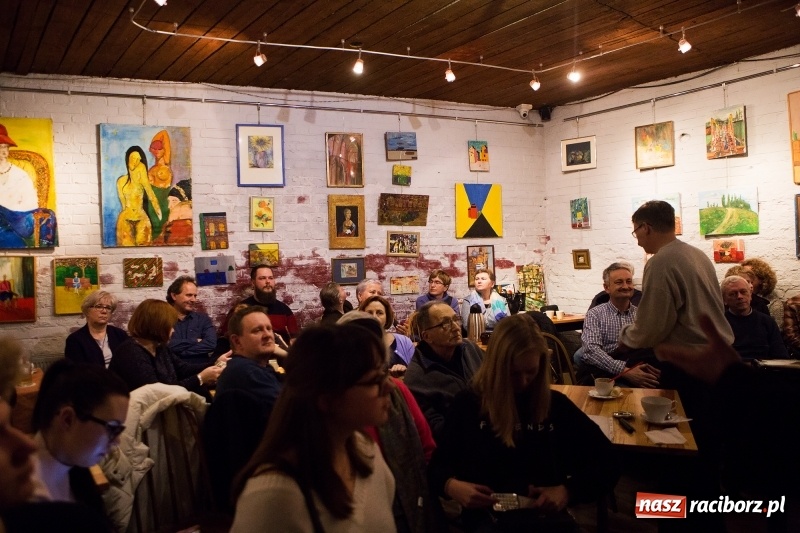 Zdjęcie w galerii na portalu naszraciborz.pl: 80. Herbatka Pana Radka na Końcu Świata. Tym razem tematem Ziemia Święta wiadomości z regionu