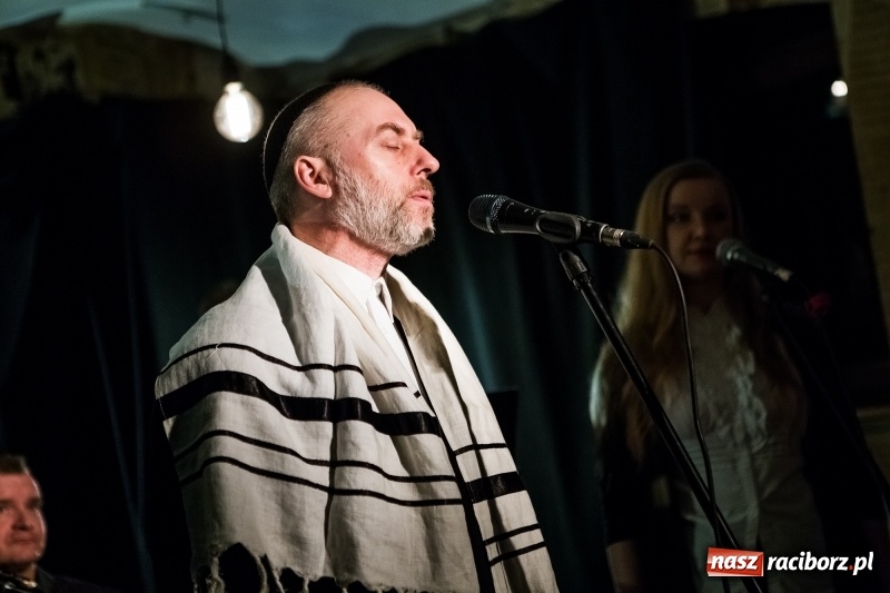 Zdjęcie w galerii na portalu naszraciborz.pl: 80. Herbatka Pana Radka na Końcu Świata. Tym razem tematem Ziemia Święta wiadomości z regionu