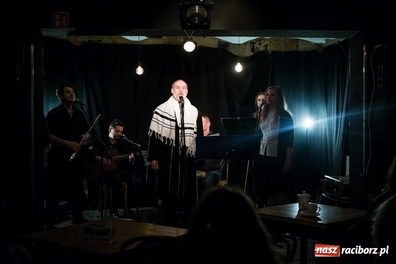 Zdjęcie w galerii na portalu naszraciborz.pl: 80. Herbatka Pana Radka na Końcu Świata. Tym razem tematem Ziemia Święta wiadomości z regionu