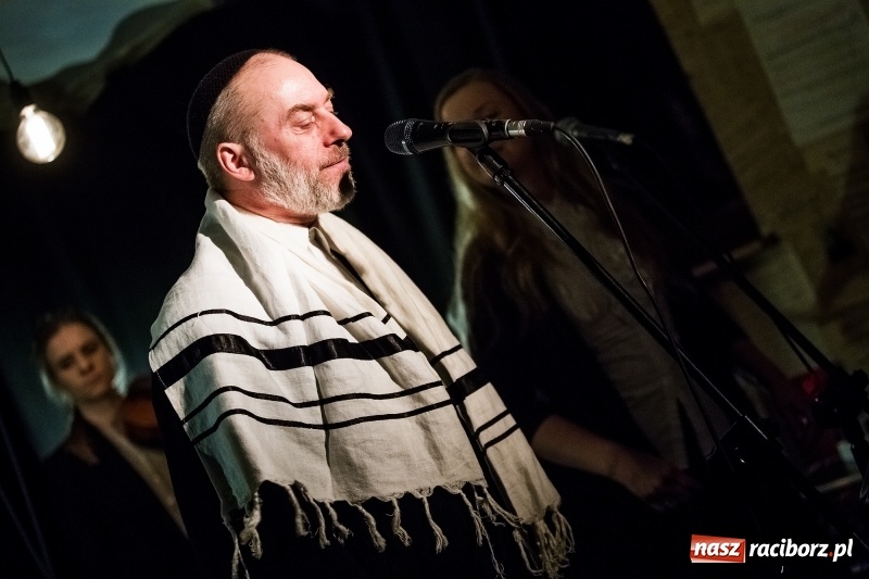 Zdjęcie w galerii na portalu naszraciborz.pl: 80. Herbatka Pana Radka na Końcu Świata. Tym razem tematem Ziemia Święta wiadomości z regionu