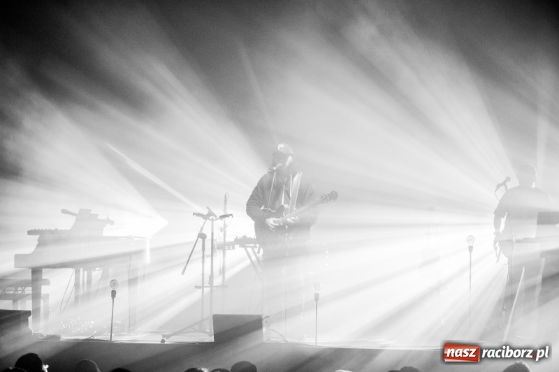 Zdjęcie w galerii na portalu naszraciborz.pl: Kortez na deskach Raciborskiego Centrum Kultury wiadomości z regionu