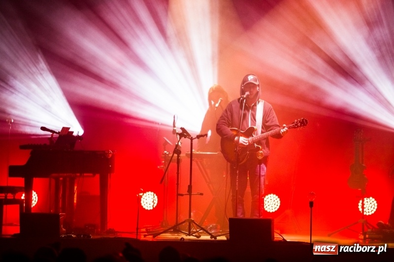 Zdjęcie w galerii na portalu naszraciborz.pl: Kortez na deskach Raciborskiego Centrum Kultury wiadomości z regionu