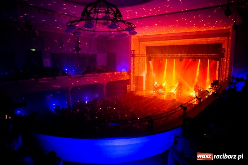 Zdjęcie w galerii na portalu naszraciborz.pl: Kortez na deskach Raciborskiego Centrum Kultury wiadomości z regionu