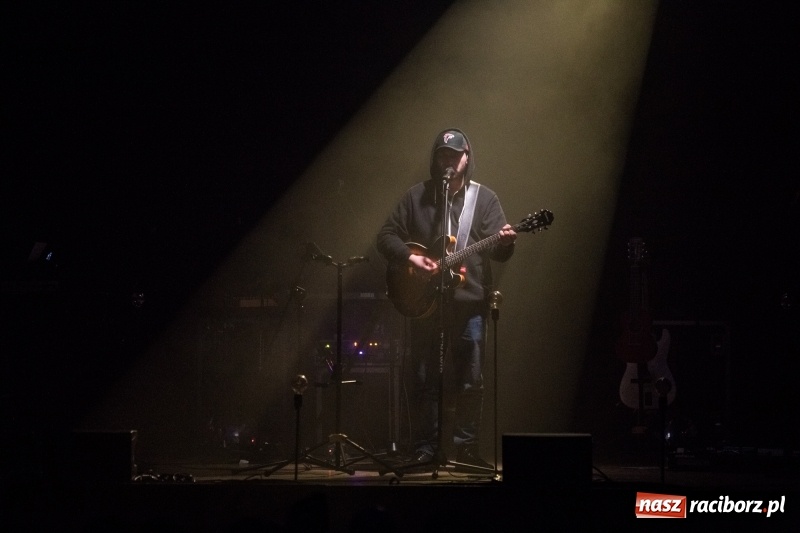 Zdjęcie w galerii na portalu naszraciborz.pl: Kortez na deskach Raciborskiego Centrum Kultury wiadomości z regionu