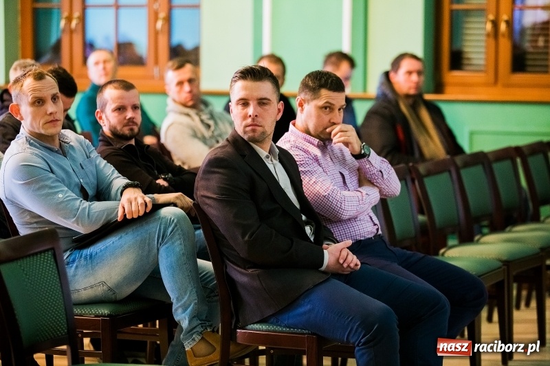 Zdjęcie w galerii na portalu naszraciborz.pl: Konferencja dla trenerów piłki nożnej za nami wiadomości z regionu