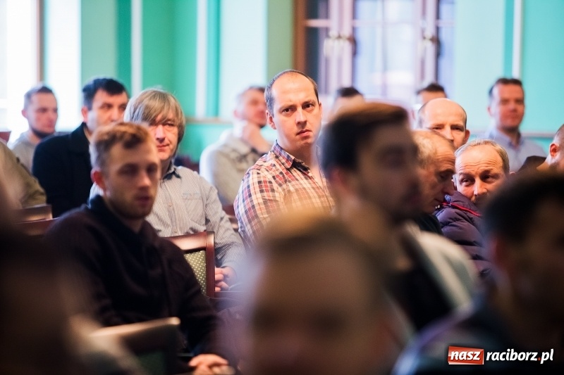 Zdjęcie w galerii na portalu naszraciborz.pl: Konferencja dla trenerów piłki nożnej za nami wiadomości z regionu