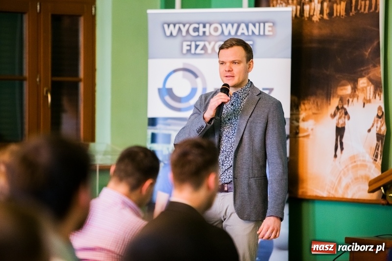 Zdjęcie w galerii na portalu naszraciborz.pl: Konferencja dla trenerów piłki nożnej za nami wiadomości z regionu