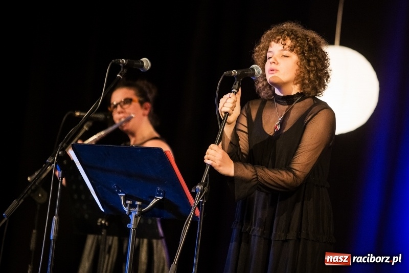 Zdjęcie w galerii na portalu naszraciborz.pl: Suplement do walentynek w DK Strzecha wiadomości z regionu