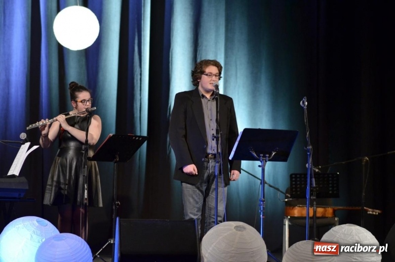 Zdjęcie w galerii na portalu naszraciborz.pl: Suplement do walentynek w DK Strzecha wiadomości z regionu