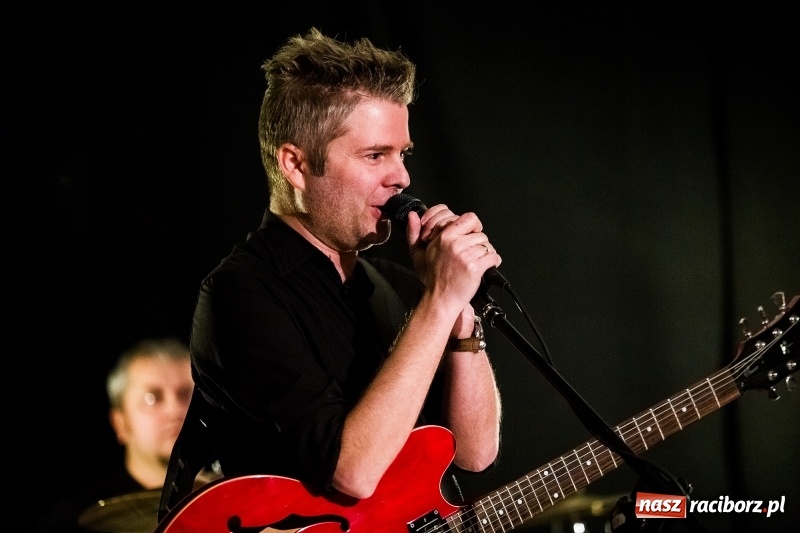 Zdjęcie w galerii na portalu naszraciborz.pl: Koncert St. James Hotel na Końcu Świata wiadomości z regionu
