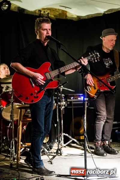 Zdjęcie w galerii na portalu naszraciborz.pl: Koncert St. James Hotel na Końcu Świata wiadomości z regionu