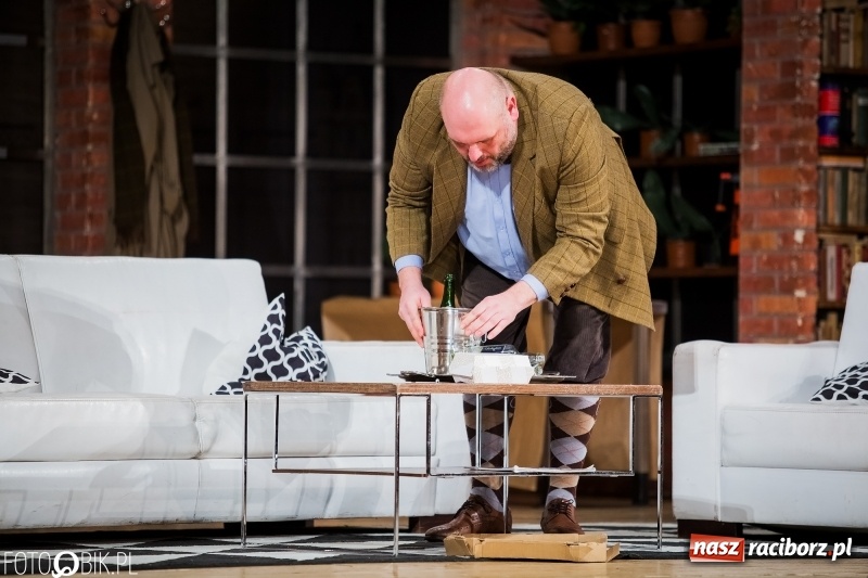 Zdjęcie w galerii na portalu naszraciborz.pl: Przekręt (nie)doskonały, czyli kto widział Pannę Flint? w RCK wiadomości z regionu