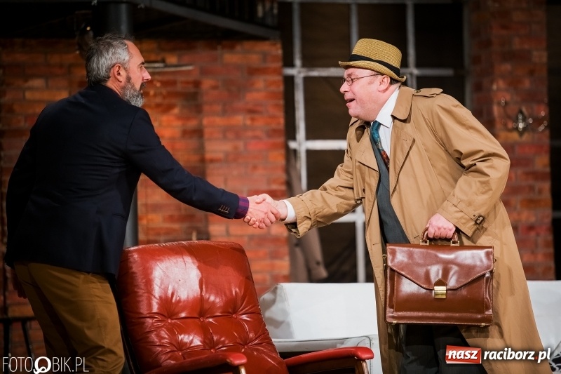 Zdjęcie w galerii na portalu naszraciborz.pl: Przekręt (nie)doskonały, czyli kto widział Pannę Flint? w RCK wiadomości z regionu