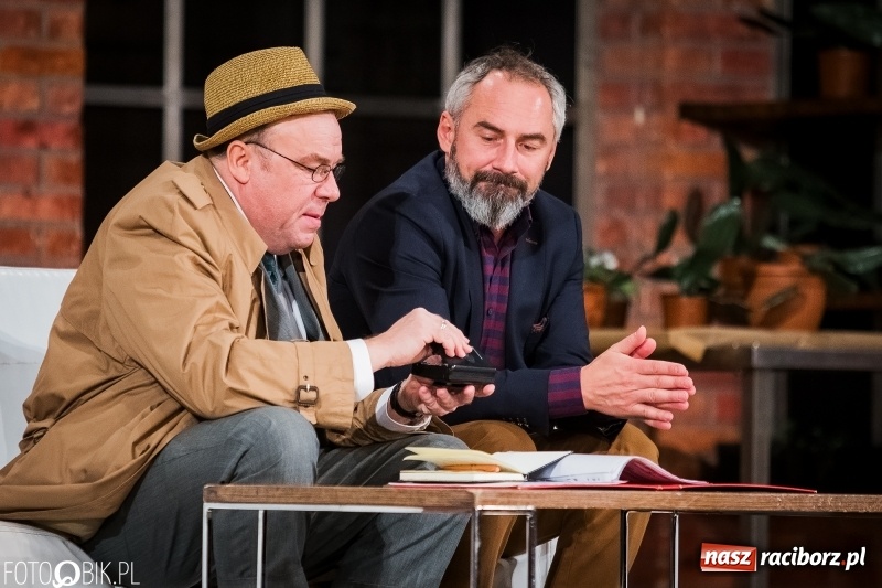 Zdjęcie w galerii na portalu naszraciborz.pl: Przekręt (nie)doskonały, czyli kto widział Pannę Flint? w RCK wiadomości z regionu