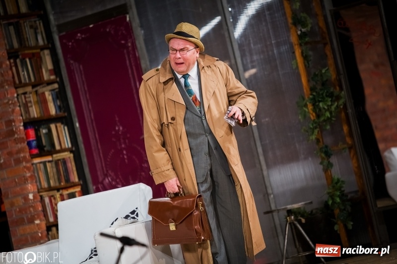 Zdjęcie w galerii na portalu naszraciborz.pl: Przekręt (nie)doskonały, czyli kto widział Pannę Flint? w RCK wiadomości z regionu