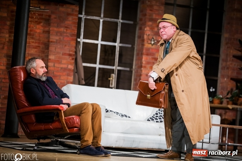 Zdjęcie w galerii na portalu naszraciborz.pl: Przekręt (nie)doskonały, czyli kto widział Pannę Flint? w RCK wiadomości z regionu