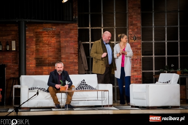 Zdjęcie w galerii na portalu naszraciborz.pl: Przekręt (nie)doskonały, czyli kto widział Pannę Flint? w RCK wiadomości z regionu