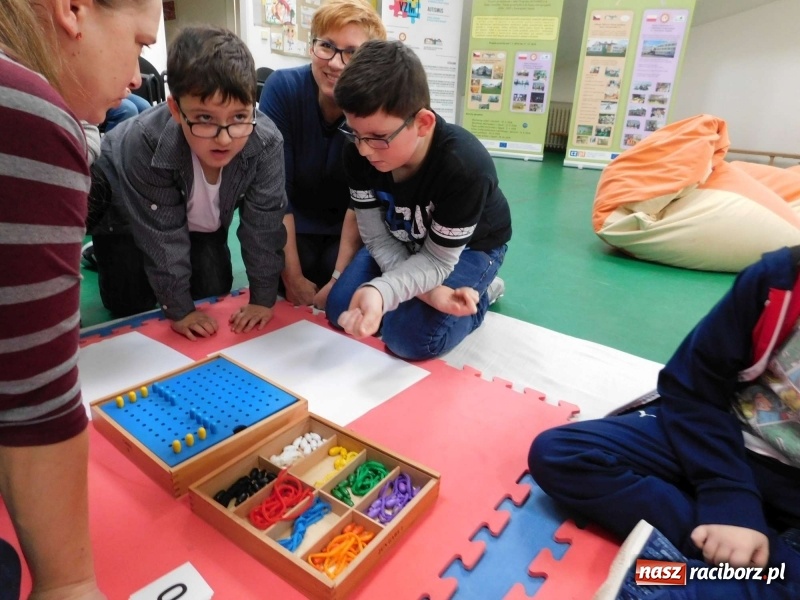 Zdjęcie w galerii na portalu naszraciborz.pl: Autyzm - wymiana doświadczeń na pograniczu polsko-czeskim  wiadomości z regionu