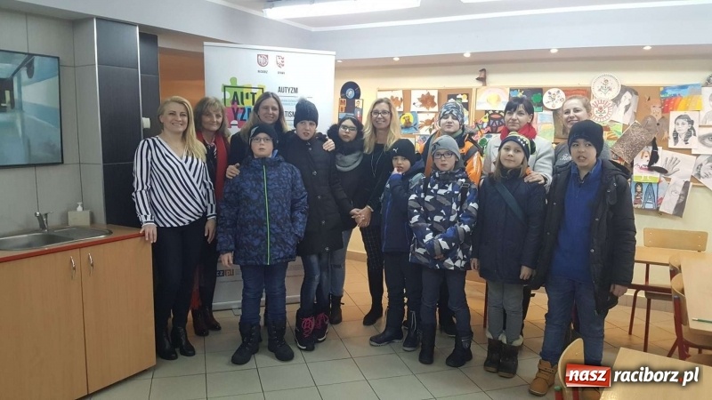 Zdjęcie w galerii na portalu naszraciborz.pl: Autyzm - wymiana doświadczeń na pograniczu polsko-czeskim  wiadomości z regionu