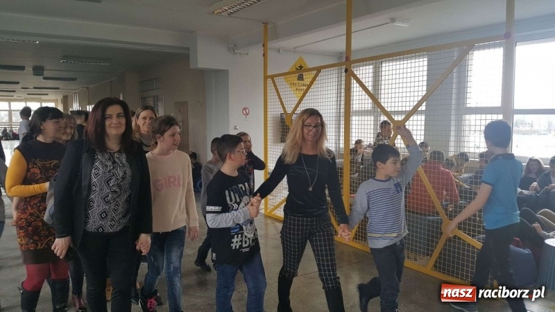 Zdjęcie w galerii na portalu naszraciborz.pl: Autyzm - wymiana doświadczeń na pograniczu polsko-czeskim  wiadomości z regionu