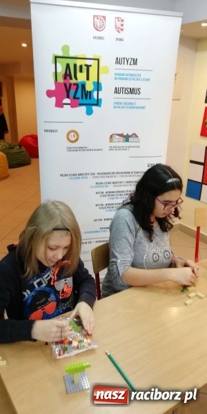 Zdjęcie w galerii na portalu naszraciborz.pl: Autyzm - wymiana doświadczeń na pograniczu polsko-czeskim  wiadomości z regionu