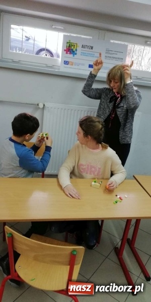 Zdjęcie w galerii na portalu naszraciborz.pl: Autyzm - wymiana doświadczeń na pograniczu polsko-czeskim  wiadomości z regionu