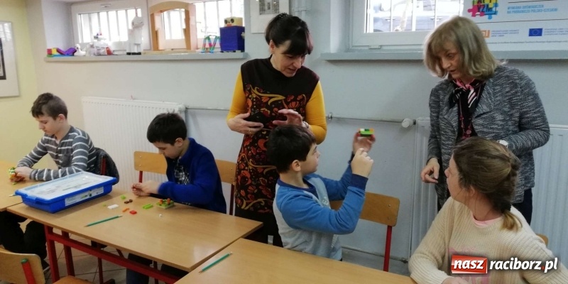 Zdjęcie w galerii na portalu naszraciborz.pl: Autyzm - wymiana doświadczeń na pograniczu polsko-czeskim  wiadomości z regionu