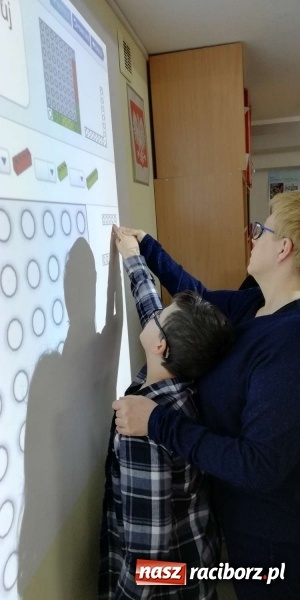 Zdjęcie w galerii na portalu naszraciborz.pl: Autyzm - wymiana doświadczeń na pograniczu polsko-czeskim  wiadomości z regionu