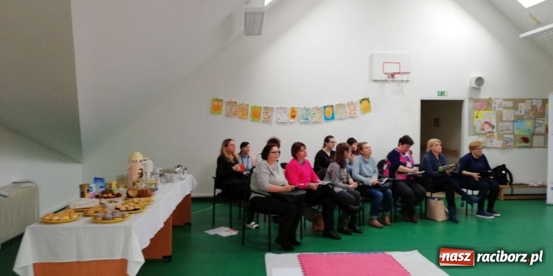 Zdjęcie w galerii na portalu naszraciborz.pl: Autyzm - wymiana doświadczeń na pograniczu polsko-czeskim  wiadomości z regionu