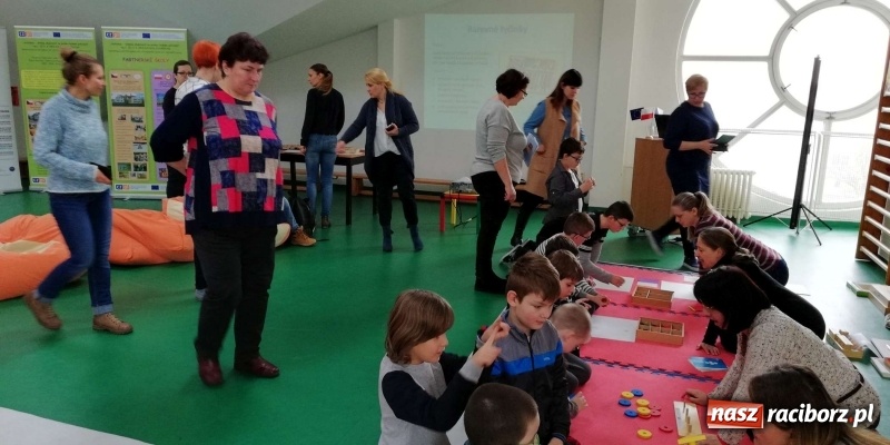 Zdjęcie w galerii na portalu naszraciborz.pl: Autyzm - wymiana doświadczeń na pograniczu polsko-czeskim  wiadomości z regionu