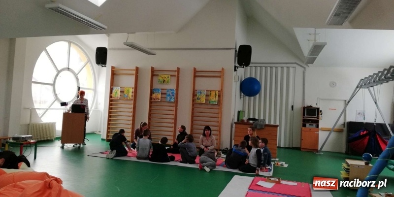 Zdjęcie w galerii na portalu naszraciborz.pl: Autyzm - wymiana doświadczeń na pograniczu polsko-czeskim  wiadomości z regionu