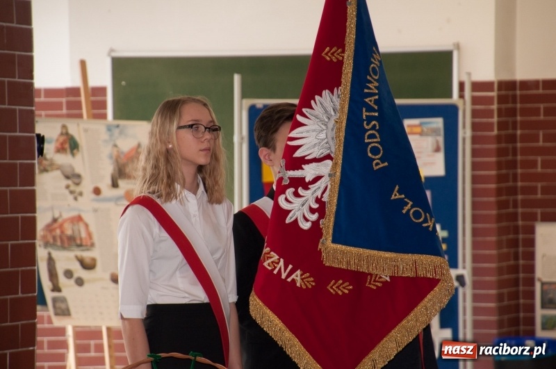 Zdjęcie w galerii na portalu naszraciborz.pl: Szkoła Podstawowa nr 18 obchodziła dzień swoich patronów – Książąt Raciborskich wiadomości z regionu