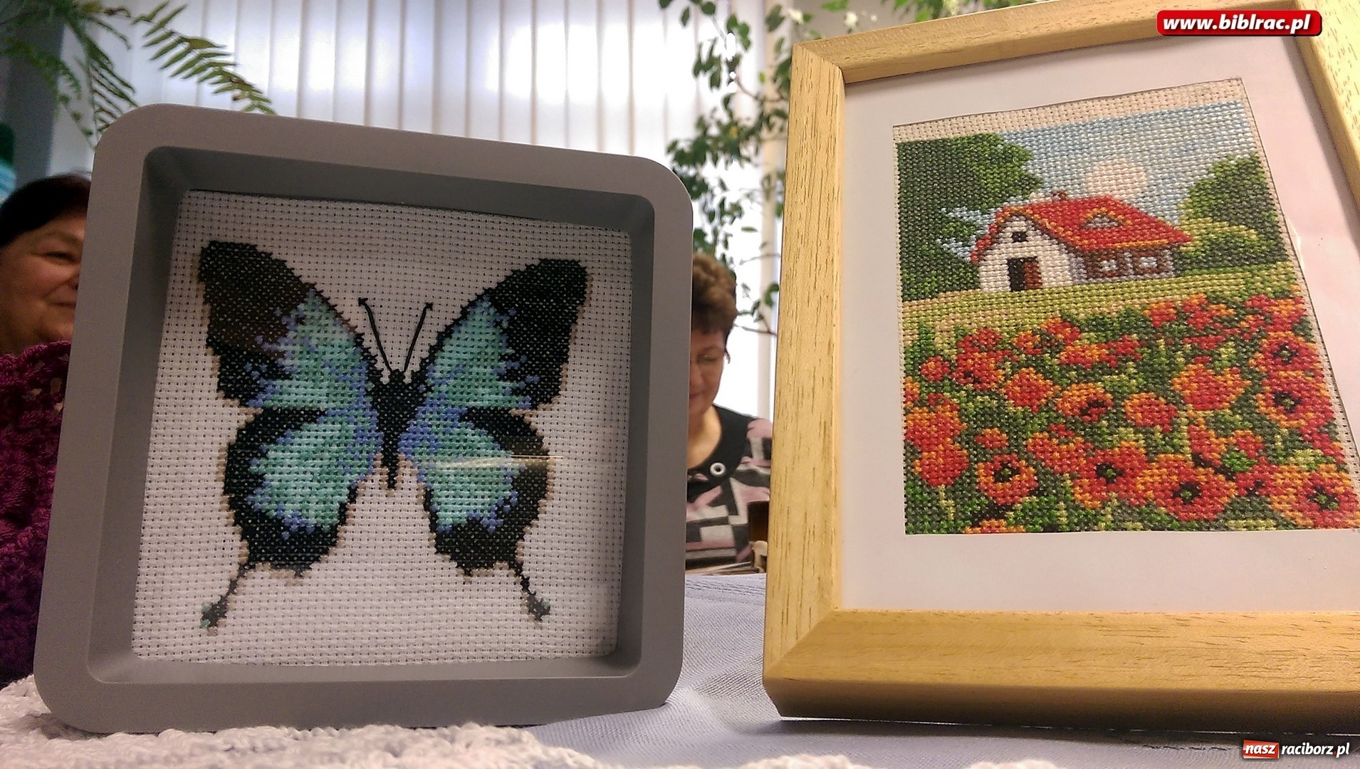 Zdjęcie w galerii na portalu naszraciborz.pl: Zrobione w domu – pokazane w bibliotece wiadomości z regionu