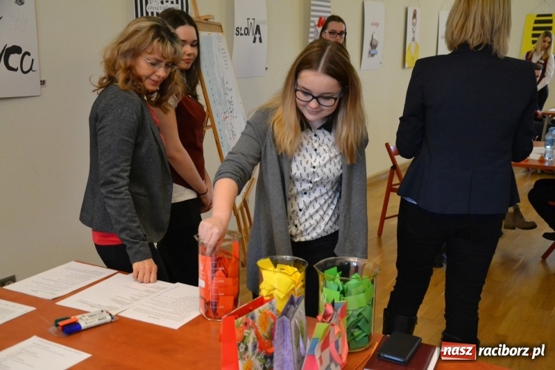 Zdjęcie w galerii na portalu naszraciborz.pl: Czy leci z nami pilot? - trzecia edycja konkursu dla gimnazjalistów za nami  wiadomości z regionu