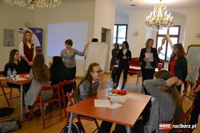 Zdjęcie w galerii na portalu naszraciborz.pl: Czy leci z nami pilot? - trzecia edycja konkursu dla gimnazjalistów za nami  wiadomości z regionu