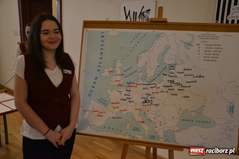 Zdjęcie w galerii na portalu naszraciborz.pl: Czy leci z nami pilot? - trzecia edycja konkursu dla gimnazjalistów za nami  wiadomości z regionu