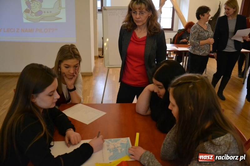 Zdjęcie w galerii na portalu naszraciborz.pl: Czy leci z nami pilot? - trzecia edycja konkursu dla gimnazjalistów za nami  wiadomości z regionu