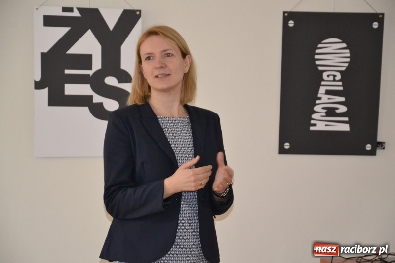 Zdjęcie w galerii na portalu naszraciborz.pl: Czy leci z nami pilot? - trzecia edycja konkursu dla gimnazjalistów za nami  wiadomości z regionu