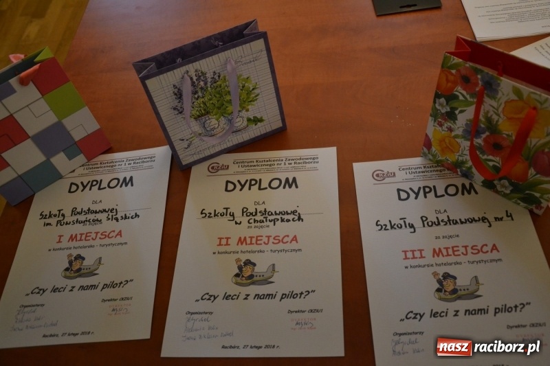 Zdjęcie w galerii na portalu naszraciborz.pl: Czy leci z nami pilot? - trzecia edycja konkursu dla gimnazjalistów za nami  wiadomości z regionu