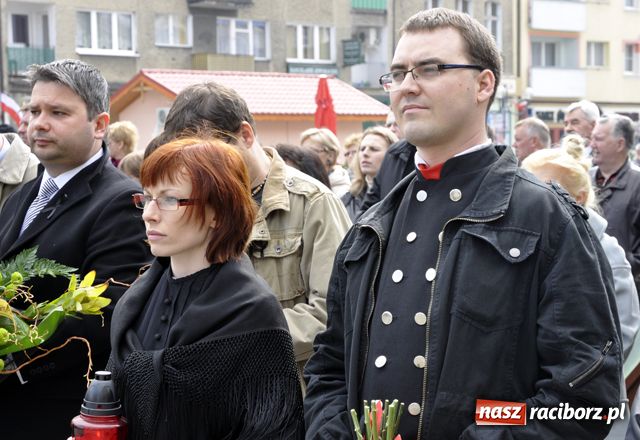 Zdjęcie w galerii na portalu naszraciborz.pl: Oddali cześć ofiarom katastrofy  wiadomości z regionu