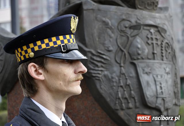 Zdjęcie w galerii na portalu naszraciborz.pl: Oddali cześć ofiarom katastrofy  wiadomości z regionu