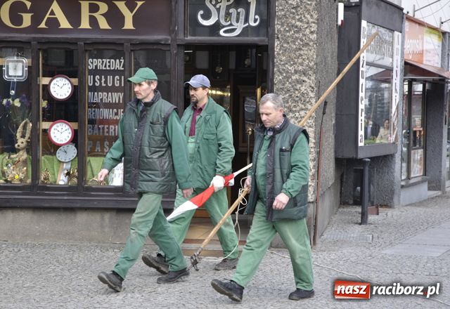 Zdjęcie w galerii na portalu naszraciborz.pl: Oddali cześć ofiarom katastrofy  wiadomości z regionu